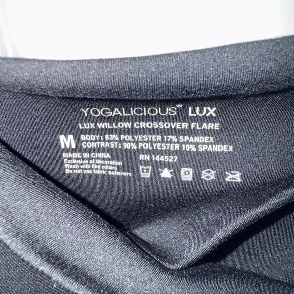 Yogalicious Lux Willow Crossover Flare Pants Black Size Medium - Picture 2 of 3